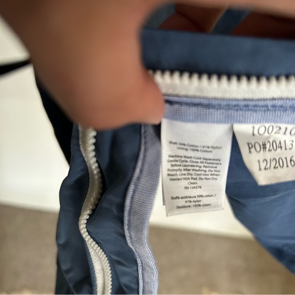 VINEYARD VINES Utility Parka XL - Picture 5 of 7